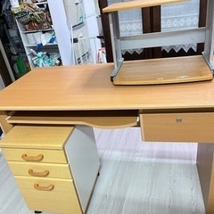 木製机（パソコンデスク）