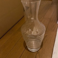 ガラスの花瓶 美品