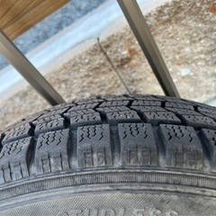 スタッドレスタイヤ　ホイールの画像