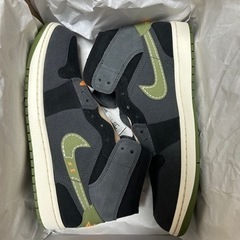 Air Jordan 1 Mid SE Craft "Anthracite/Light Olive" の画像