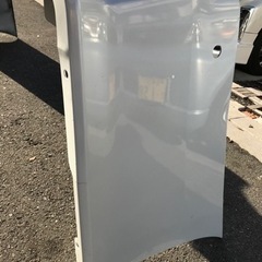 アルファード30後期のリアバンパーの画像