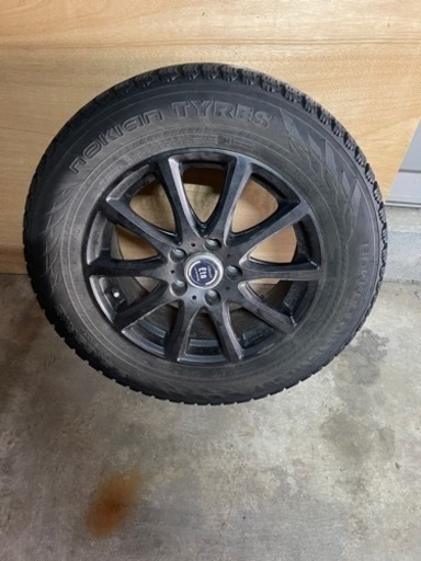 215 65 16 E52エルグランド　スタッドレス　タイヤホイール