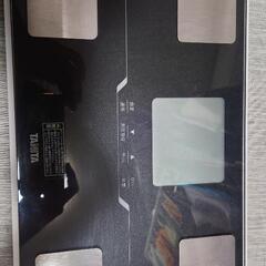 体重計　無料差し上げます。