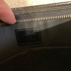 LOUIS VUITTON ルイヴィトン 