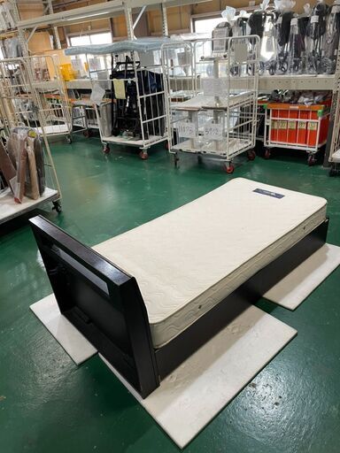 グランツ シングルベッド　引出、宮付（小物置き）