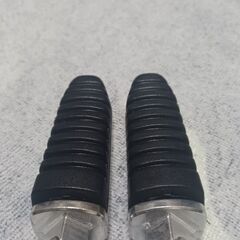 値下げ！ハヤブサ純正タンデムステップ左右セット美品！の画像