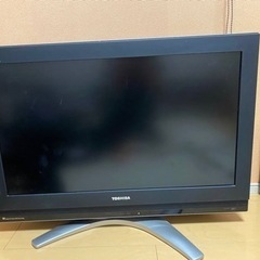 32インチREGZAテレビリモコン付き