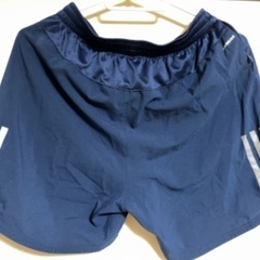 adidas ショートパンツの画像