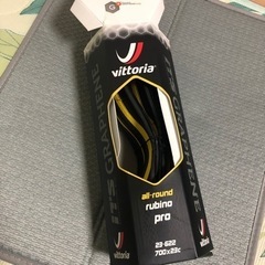 ロードバイク用　クリンチャータイヤ　新品　23c