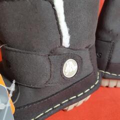 crocs crocasam boy 17.5cm スエードブーツの画像