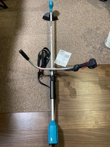 マキタ充電式草刈機14.4v
