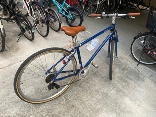 【購入者決まりました】自転車　クロスバイク　キャプテンスタッグ　ル・ショワ7007アルミクロス