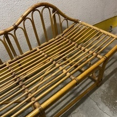 12月12日昼まで　ラタンソファー　バンブー　2〜3人掛けの画像