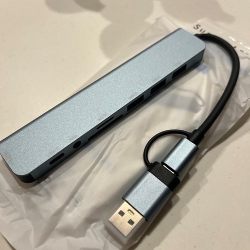 【未使用】USB3.0 ハブ 8in1