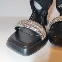 【新品 未使用】の画像