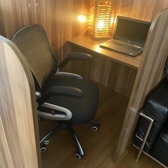 パーソナルブース　個室　ワークスペース　勉強机の画像