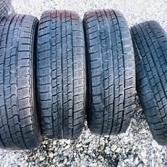 冬タイヤ 185/60R15 アクア ヴイッツ用アルミ付きスタッドレスの画像