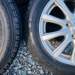 冬タイヤ 185/60R15 アクア ヴイッツ用アルミ付きスタッドレスの画像