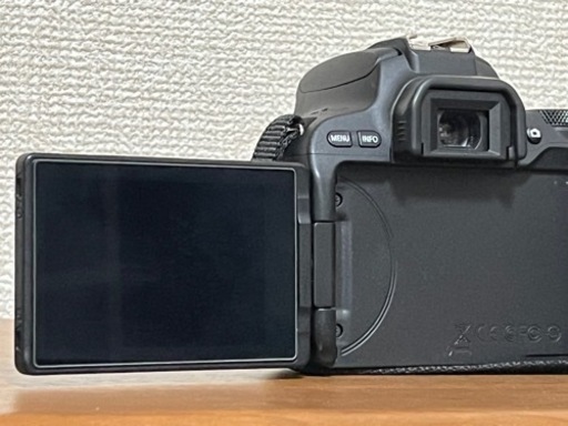 キャノン  canon kiss x9 標準&レンズ3種類と周辺備品