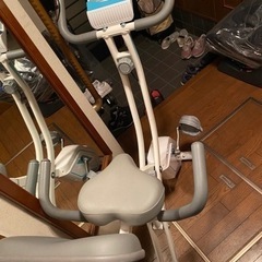 最終値下げ‼️かわいいカラーのフィットネスバイク　