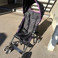 B型　ベビーカー