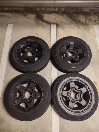 【値下げ】スタッドレス175/80R16 ジムニー純正アルミホイール付き