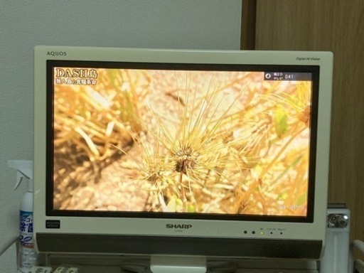 液晶テレビ