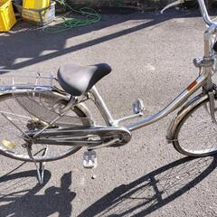 24インチ自転車書類あり　タイヤパンクの画像