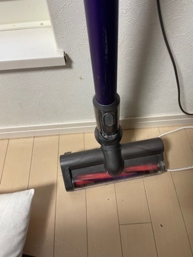 dyson  V6fulffy  ダイソン　V6 系セットです。 