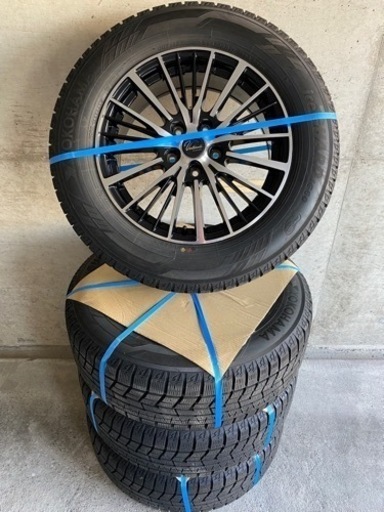 17インチアルミ付きスタッドレスタイヤ
