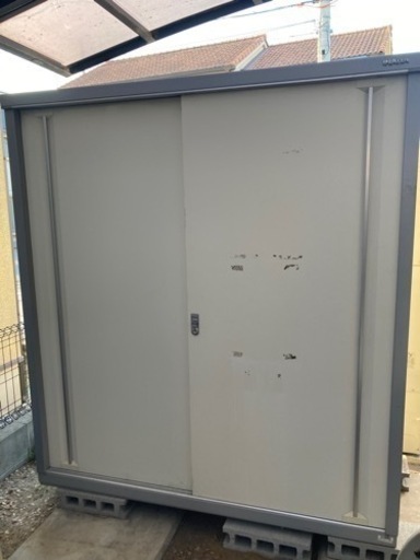 イナバ物置き  INABA