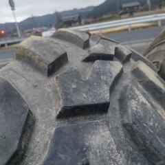グラントレックMT2   235/85R16の画像