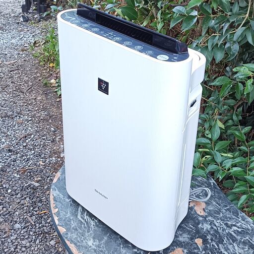 ★美品！★ SHARP 高濃度プラズマクラスター7000搭載 加湿空気清浄機 KC-G50-W