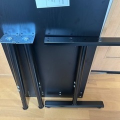 作業用デスクの画像