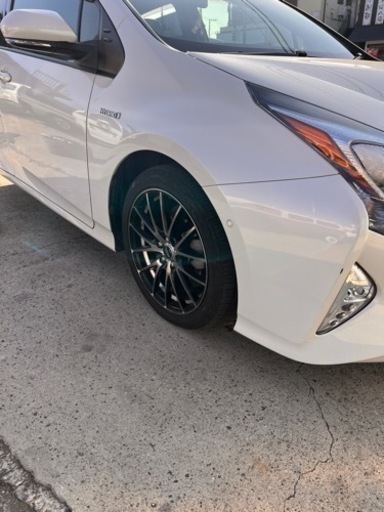 プリウス　pcd100 5穴　社外アルミ　レグノ　4本