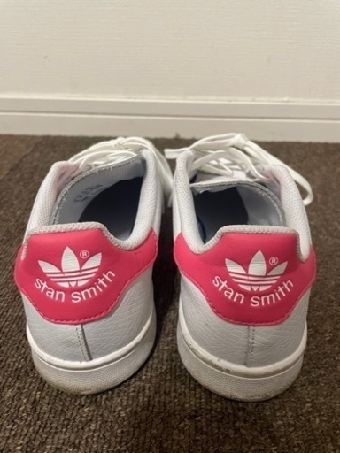 adidas スタンスミス