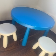 IKEA マンムット　キッズテーブル　イス