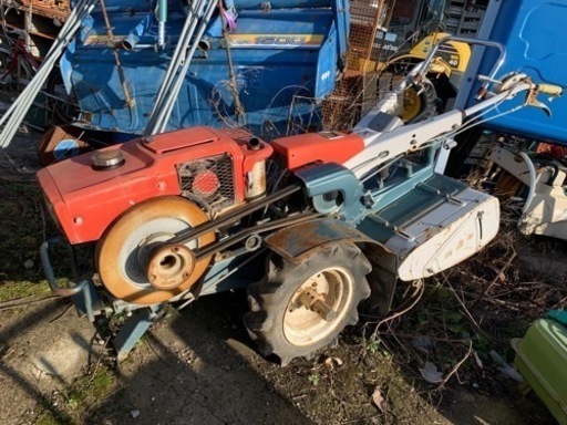 耕耘機と籾摺り機！耕運機！もみすり機！鉄屑！スクラップ！鉄クズ！鉄くず！輸出！貿易！ディーゼル！ヤンマー発動機！