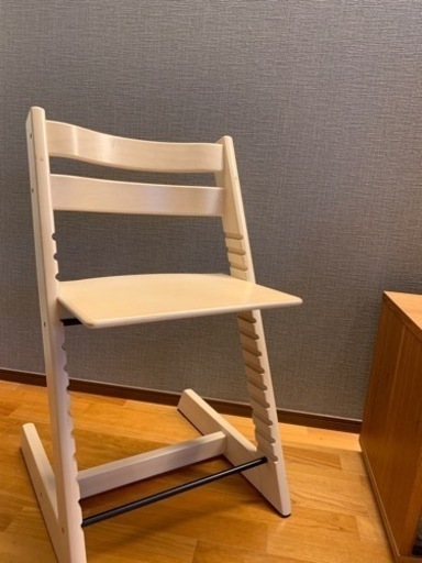 ストッケ　トリップトラップ　チェア