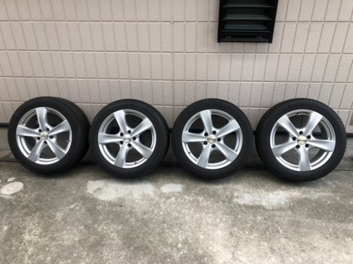 スタッドレスタイヤ、ホイール４本セット(中古)