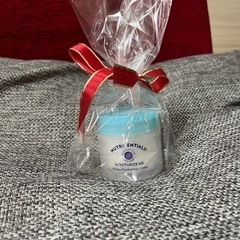 ニュートリセンシャルズ® モイスチャーライズ ミー（インテンス ハイドレイティング クリーム）の画像