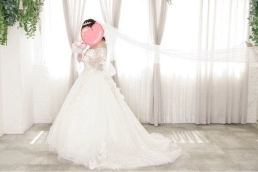 ウエディングドレス