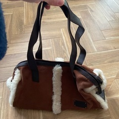UGG バッグの画像