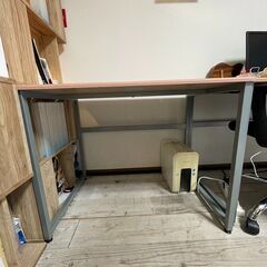 デスク（最大２台まで）の画像