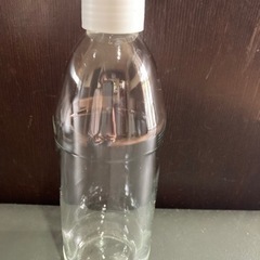 空き瓶　600ml キャップ付き　2本