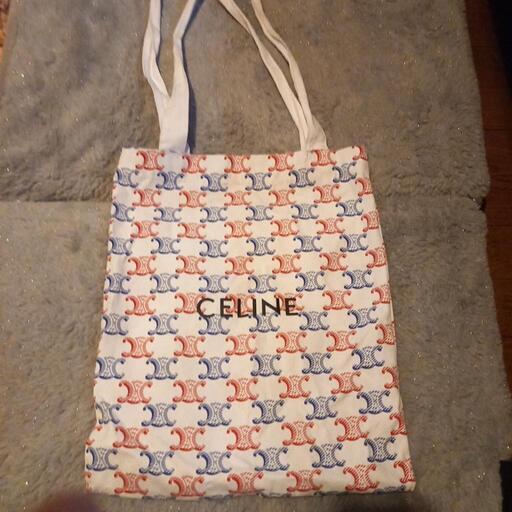 ノベルティーCELINE箱付き