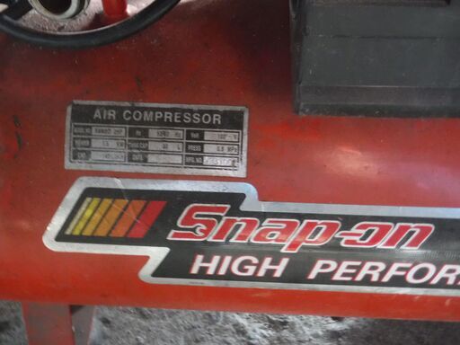 Snapon　エアコンプレッサー