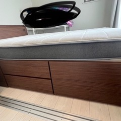 ダブルベッド(譲り先決まりました。)の画像