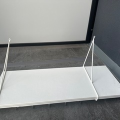 IKEA 棚　BERGSHULT ベリスフルト