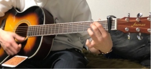 ケース、スタンド、カポ付き　アコースティックギター James